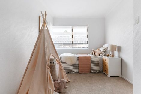 Photo of property in 2/2 Heron Avenue, Matua, Tauranga, 3110