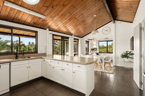 Photo of property in 10 Munro Road East, Minden, Whakamarama, 3179