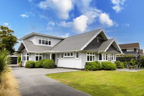 Photo of property in 55 Kotare Street, Fendalton, Christchurch, 8041