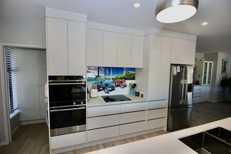 Photo of property in 81 Leeward Drive, Whitianga, 3510