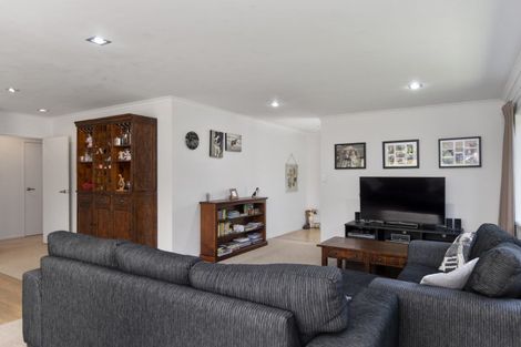 Photo of property in 45 Ballintoy Park Drive, Welcome Bay, Tauranga, 3175