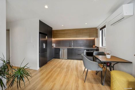 Photo of property in 3/2 Sioux Road, Hobsonville, Auckland, 0616