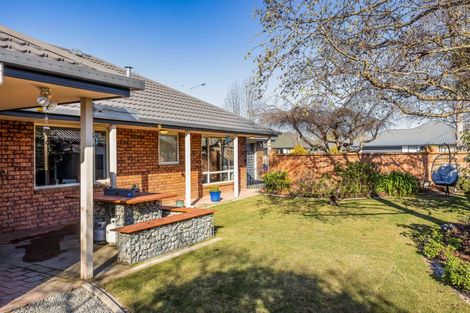 Photo of property in 15 Thornley Place, Woodend, 7610