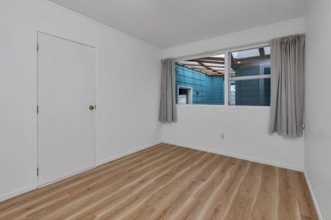 Photo of property in 31 Shearwater Street, One Tree Point, 0118