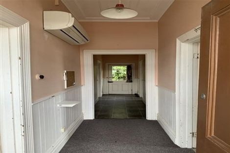 Photo of property in 225 Ravensbourne Road, Ravensbourne, Dunedin, 9022