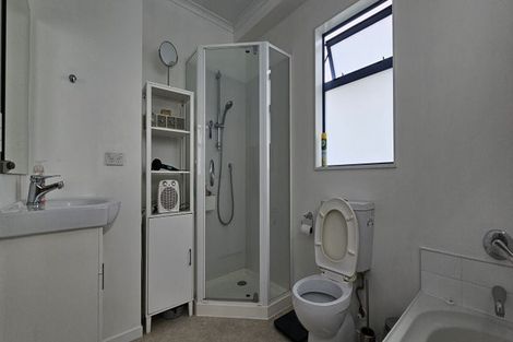 Photo of property in 4/129 The Parade, Island Bay, Wellington, 6023