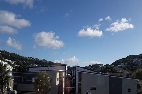 Photo of property in 4/129 The Parade, Island Bay, Wellington, 6023