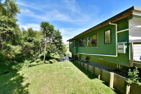 Photo of property in 165 Inland Road, Helensville, 0875