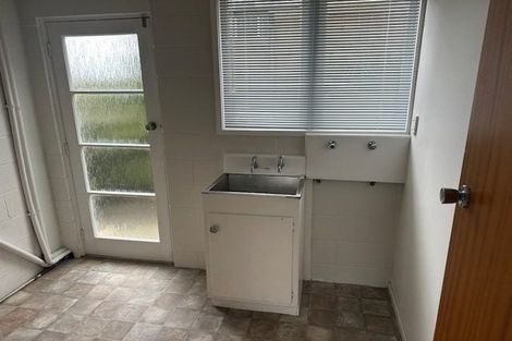 Photo of property in 1/48 Richards Avenue, Forrest Hill, Auckland, 0620