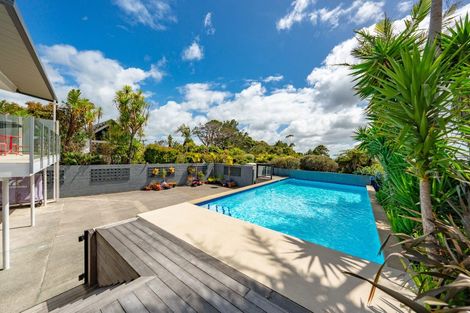 Photo of property in 4 Range Road, Swanson, Auckland, 0816