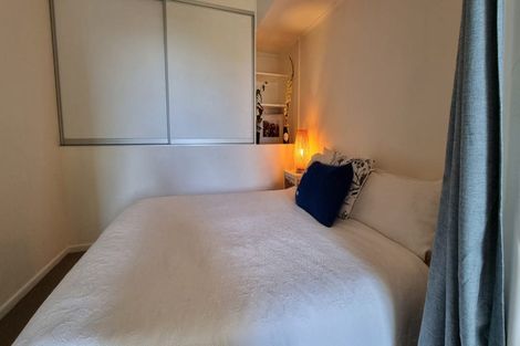 Photo of property in 49 Grant Road, Thorndon, Wellington, 6011