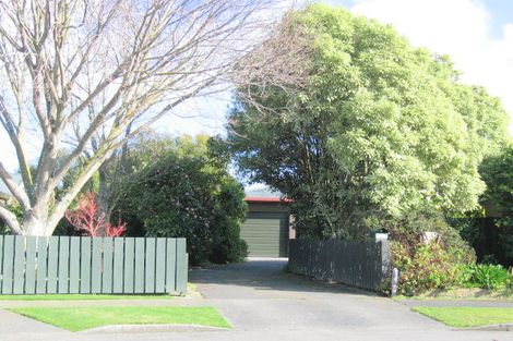 Photo of property in 8 Calder Place, Feilding, 4702