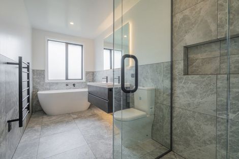 Photo of property in 267 Kupe Drive, Whitianga, 3510