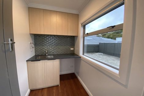 Photo of property in 6 Kenny Avenue, Ahuriri, Napier, 4110