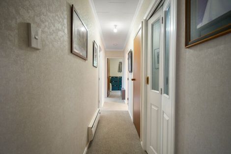 Photo of property in 5b Ongo Road, Hunterville, 4730