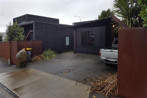 Photo of property in 57 Morley Street, New Plymouth, 4310