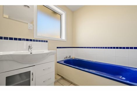 Photo of property in 59 Winters Road, Redwood, Christchurch, 8051