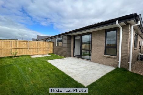 Photo of property in 53 Waruhia Crescent, Rototuna North, 3281
