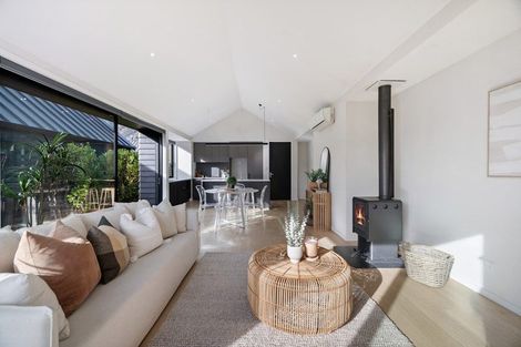 Photo of property in 12 Fife Court, Jacks Point, Queenstown, 9371