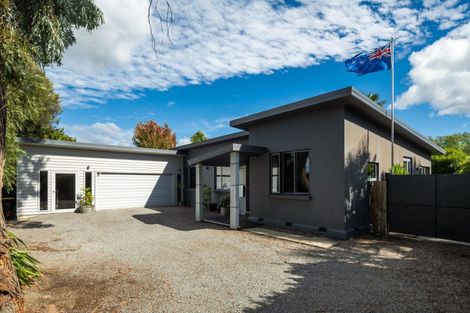 Photo of property in 13 Hammerichs Road, Rapaura, Blenheim, 7272