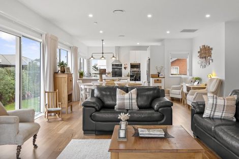 Photo of property in 7 Newbrook Terrace, Darfield, 7510