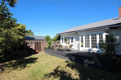 Photo of property in 11 Ilam Road, Upper Riccarton, Christchurch, 8041
