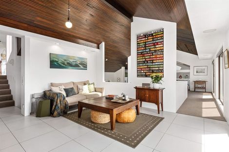 Photo of property in 26 Postgate Drive, Whitby, Porirua, 5024