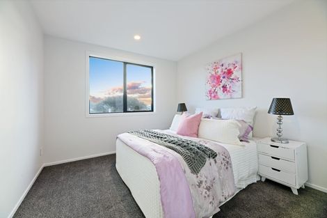 Photo of property in 18 Hercules Drive, Henderson, Auckland, 0612