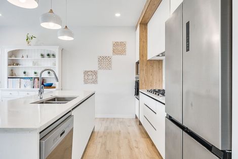 Photo of property in 67 Pacific Heights Road, Orewa, 0931
