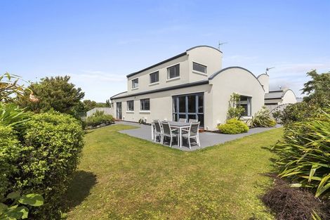 Photo of property in 28c James Cook Drive, Whitby, Porirua, 5024