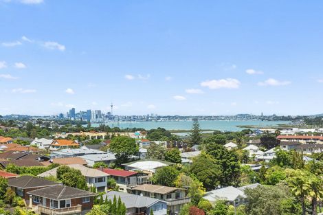 Photo of property in Maison Apartments, 502/16 Huron Street, Takapuna, Auckland, 0622