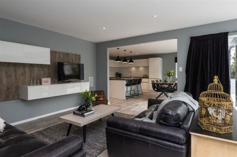 Photo of property in 37 Totara Street, Fendalton, Christchurch, 8041