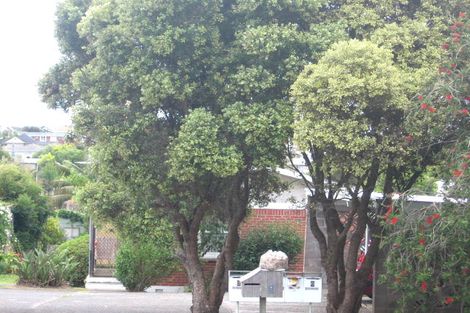 Photo of property in 6/25 Corunna Road, Milford, Auckland, 0620