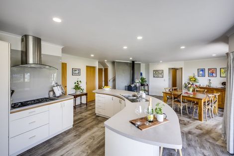 Photo of property in 63 Omarunui Road, Waiohiki, Napier, 4183