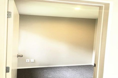 Photo of property in 160 Keri Vista Rise, Papakura, 2110