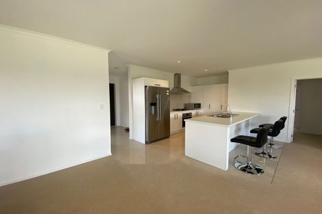 Photo of property in 8 Teatree Close, Huntington, Hamilton, 3210