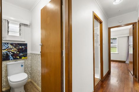 Photo of property in 13 Bruce Road, Glenfield, Auckland, 0629
