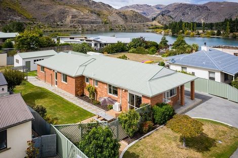 Photo of property in 64 Erris Street, Cromwell, 9310