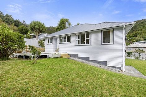 Photo of property in 47a Judd Crescent, Naenae, Lower Hutt, 5011