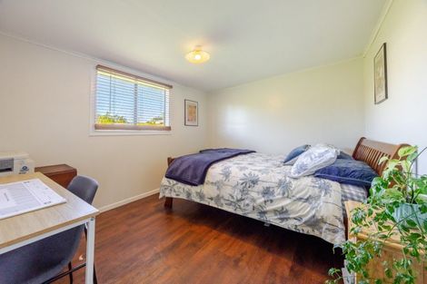 Photo of property in 8 Russell Street, Otane, 4202