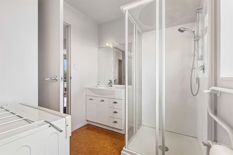 Photo of property in 67d Pleasant Road, Glen Eden, Auckland, 0602