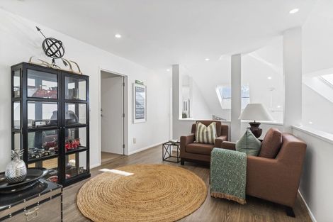 Photo of property in 116a Pah Road, Cockle Bay, Auckland, 2014
