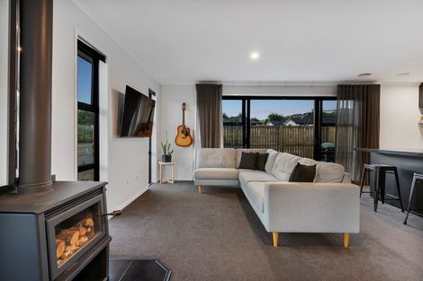 Photo of property in 1 Whakaturou Crescent, Pyes Pa, Tauranga, 3112