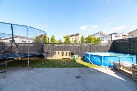 Photo of property in 22 Saltmarsh Road, Hobsonville, Auckland, 0616