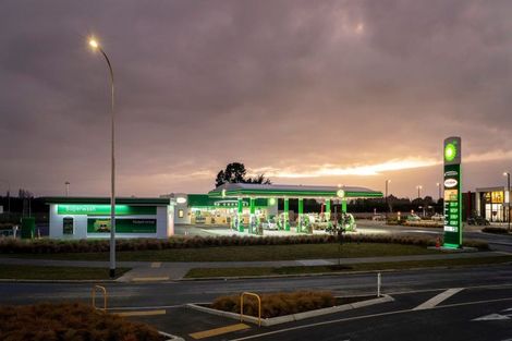 Photo of property in 21 Ellmers Street, Woodend, 7691