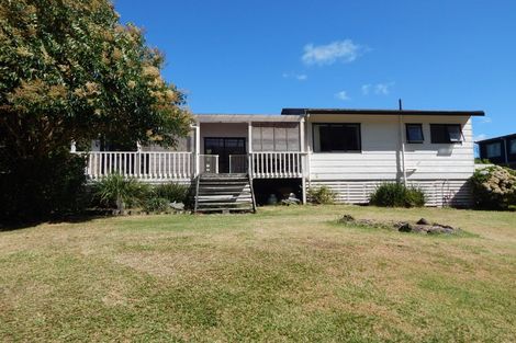 Photo of property in 7 Birdwood Road, Swanson, Auckland, 0612