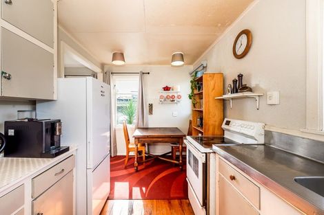 Photo of property in 34 Dale Road, Raumati South, Paraparaumu, 5032