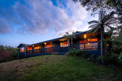 Photo of property in 10 Pukawa Road, Pukawa Bay, Turangi, 3381