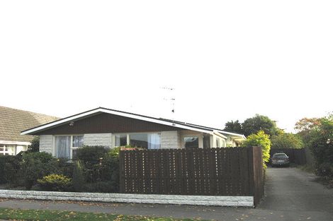 Photo of property in 15 Ashfield Place, Ilam, Christchurch, 8041