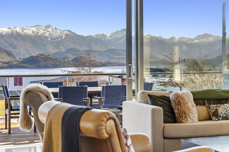 Photo of property in 6 Clearview Street, Wanaka, 9305
